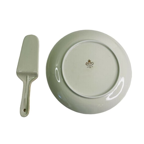 Pie Plate and Server Vintage 1989 Hostess Regal Manor 10" Porcelain 24k Trim - Picture 3 of 7